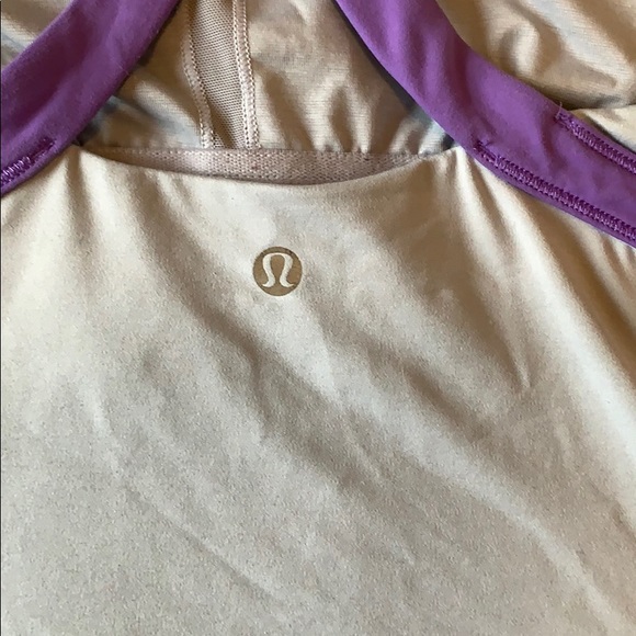 Lululemon Top with Built in Sports Bra - Picture 6 of 8
